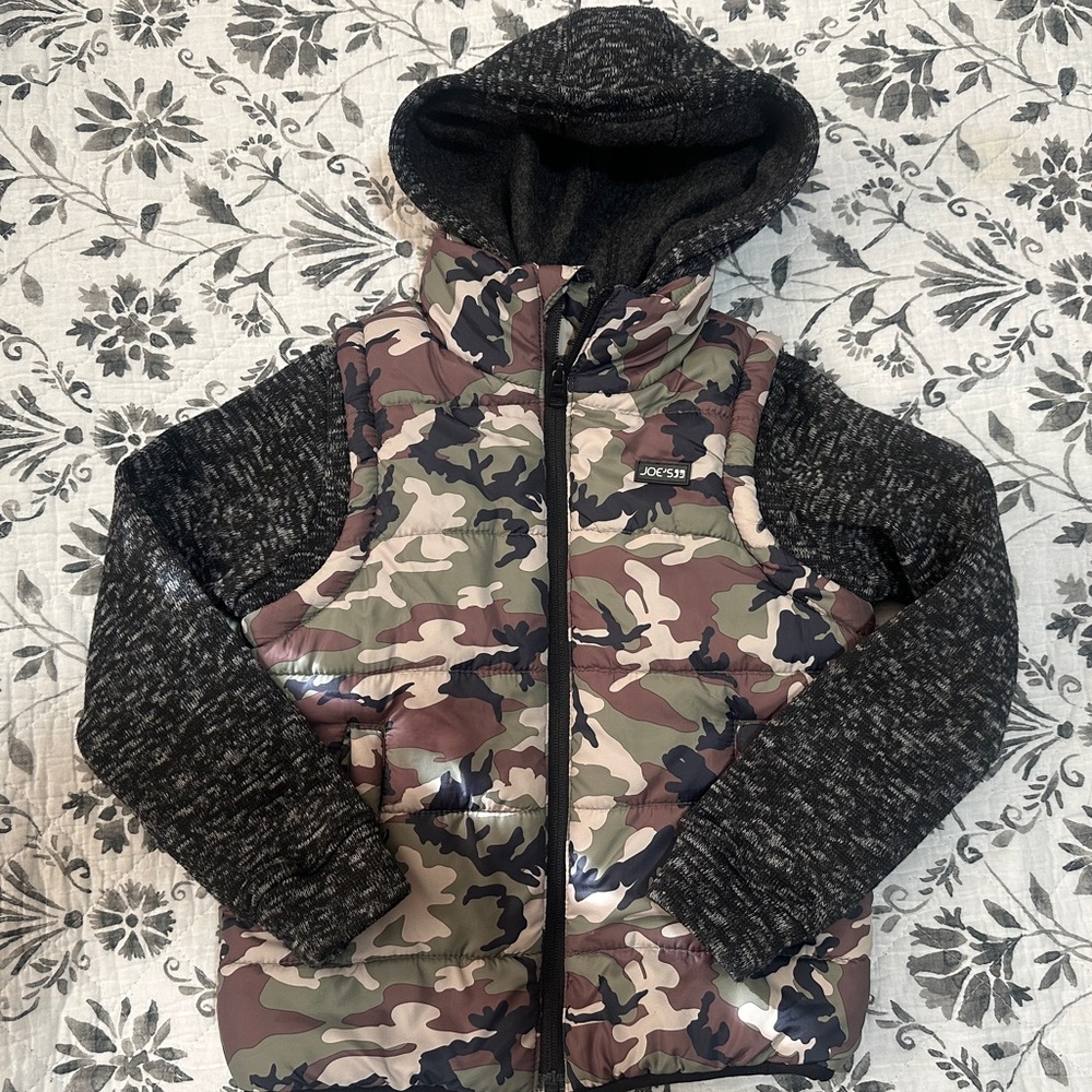 Boys Camo and Black Hooded Jacket Size 6